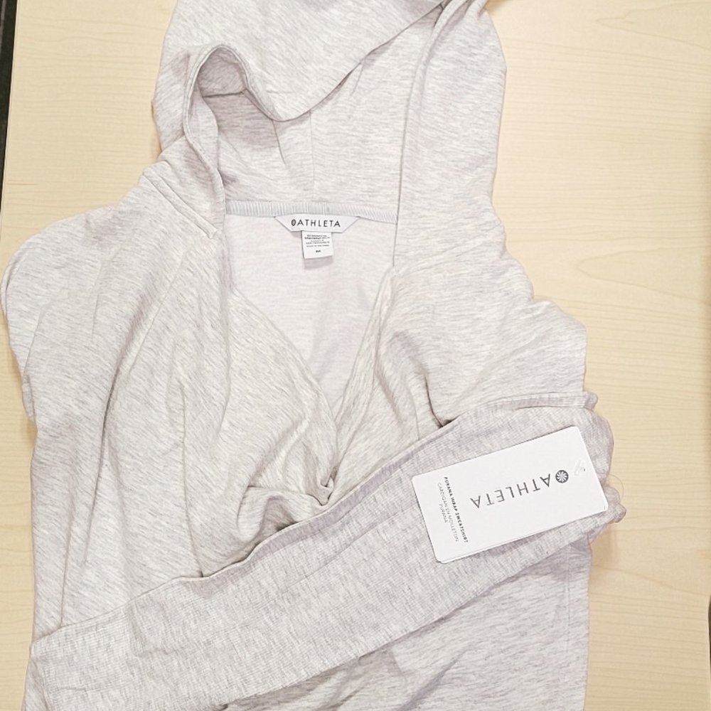 *NEW* Athleta Purana Wrap